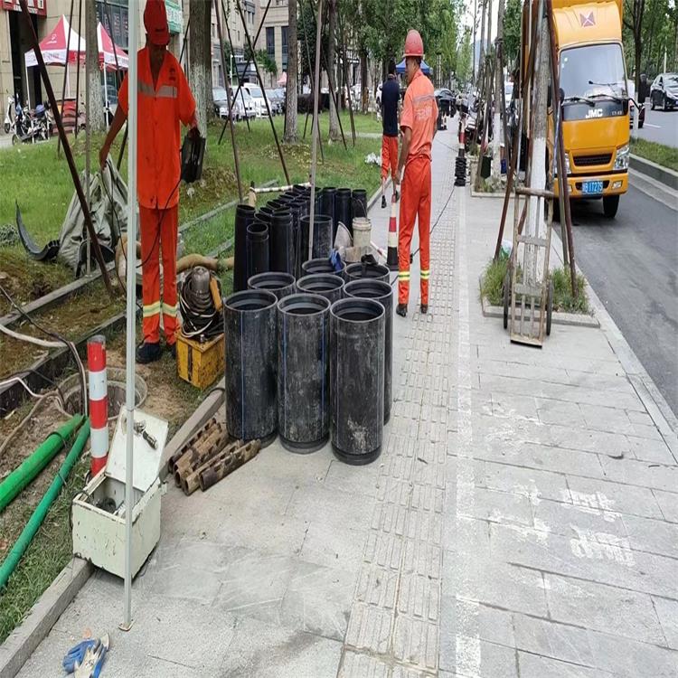 阿图什管道短管置换修复