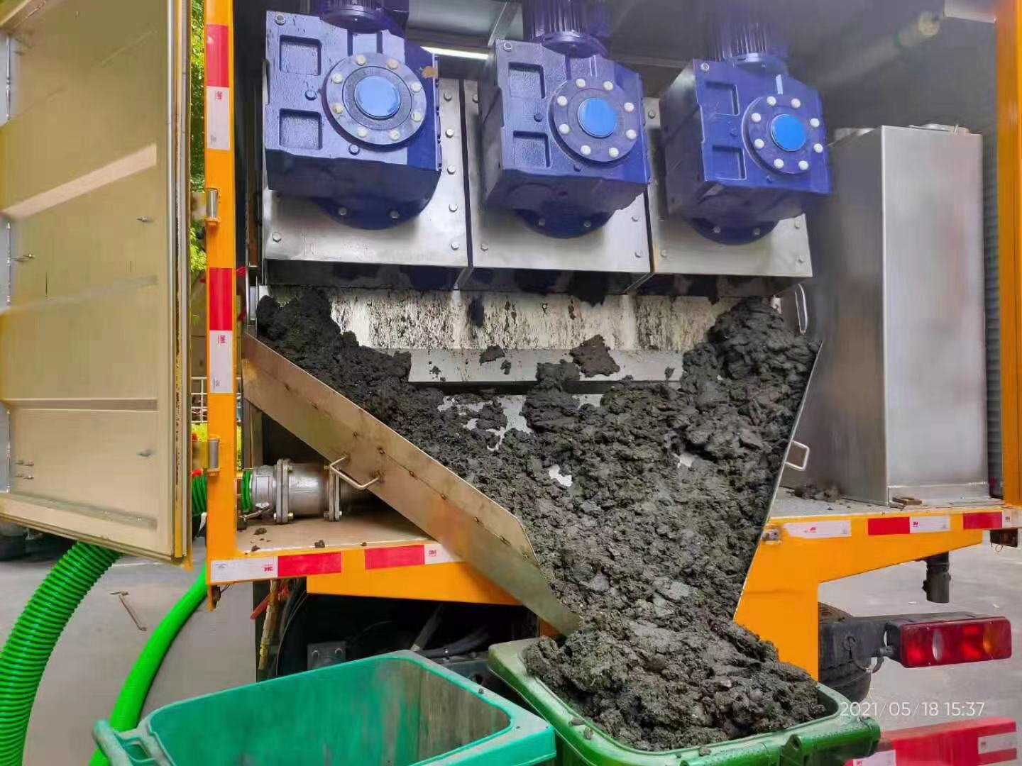 阿图什化粪池清掏城市维护站-泥浆净化干湿分离处理